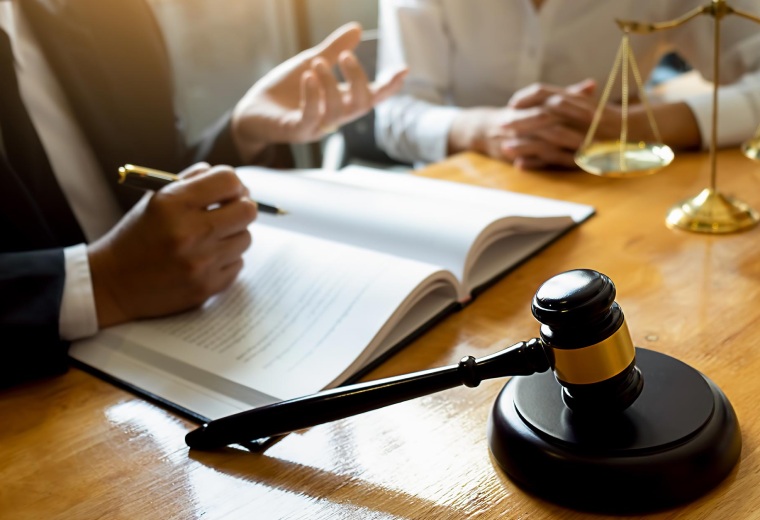 آزمون |آزمون وکالت معنی خیار در قانون مدنی چیست؟ تعریفی جامع و کاربردی